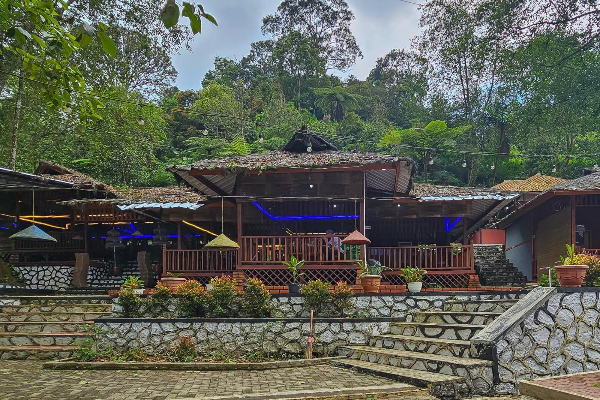 Bukit Senyum Residence Mitra Reddoorz Baruhtunggul Exteriör bild